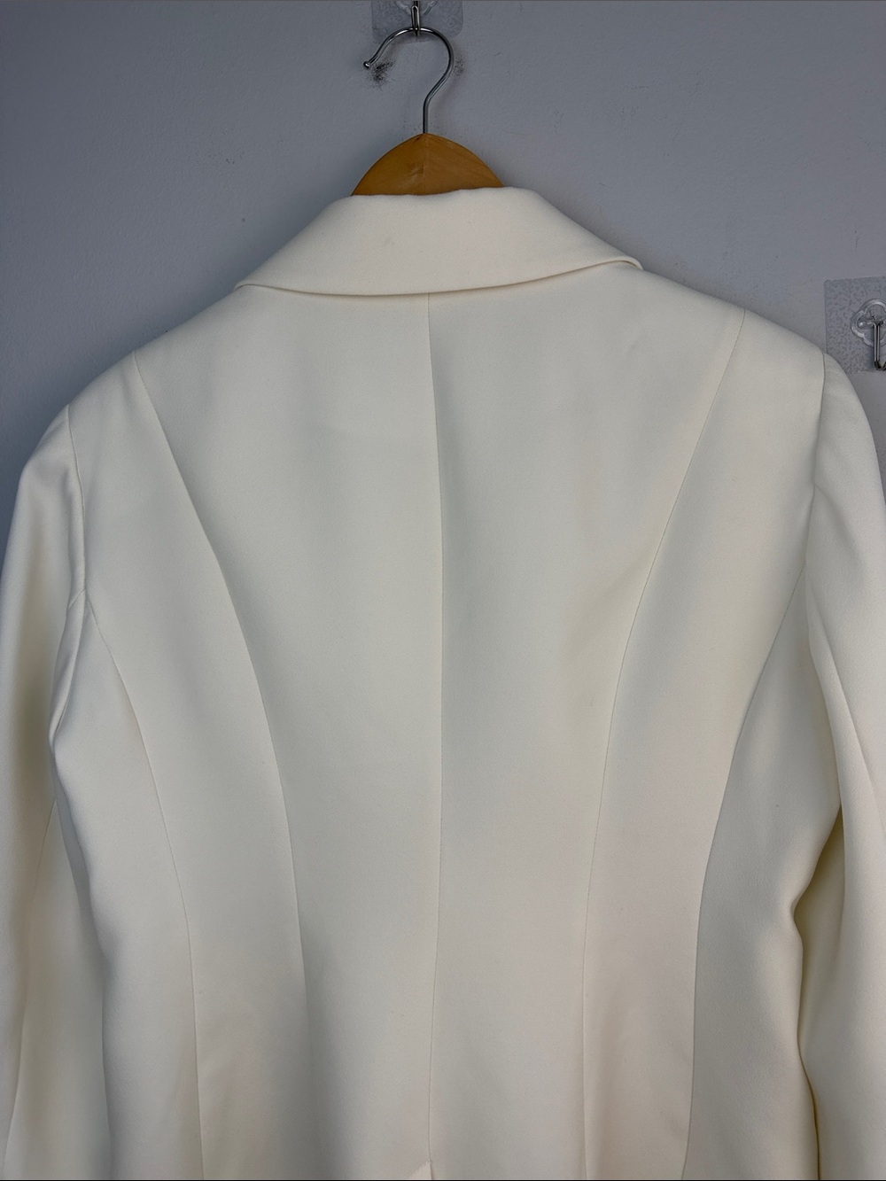 Karen Millen Tailored Crepe Blazer Ivory Structured Single Breasted Jacket Sz 12 - Picture 11 of 16